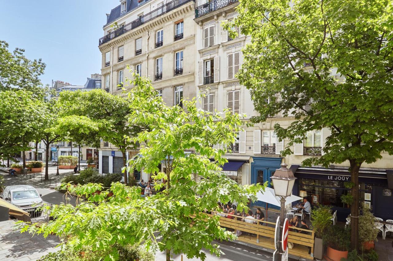 Le Petit Borda Hotel Parigi Esterno foto